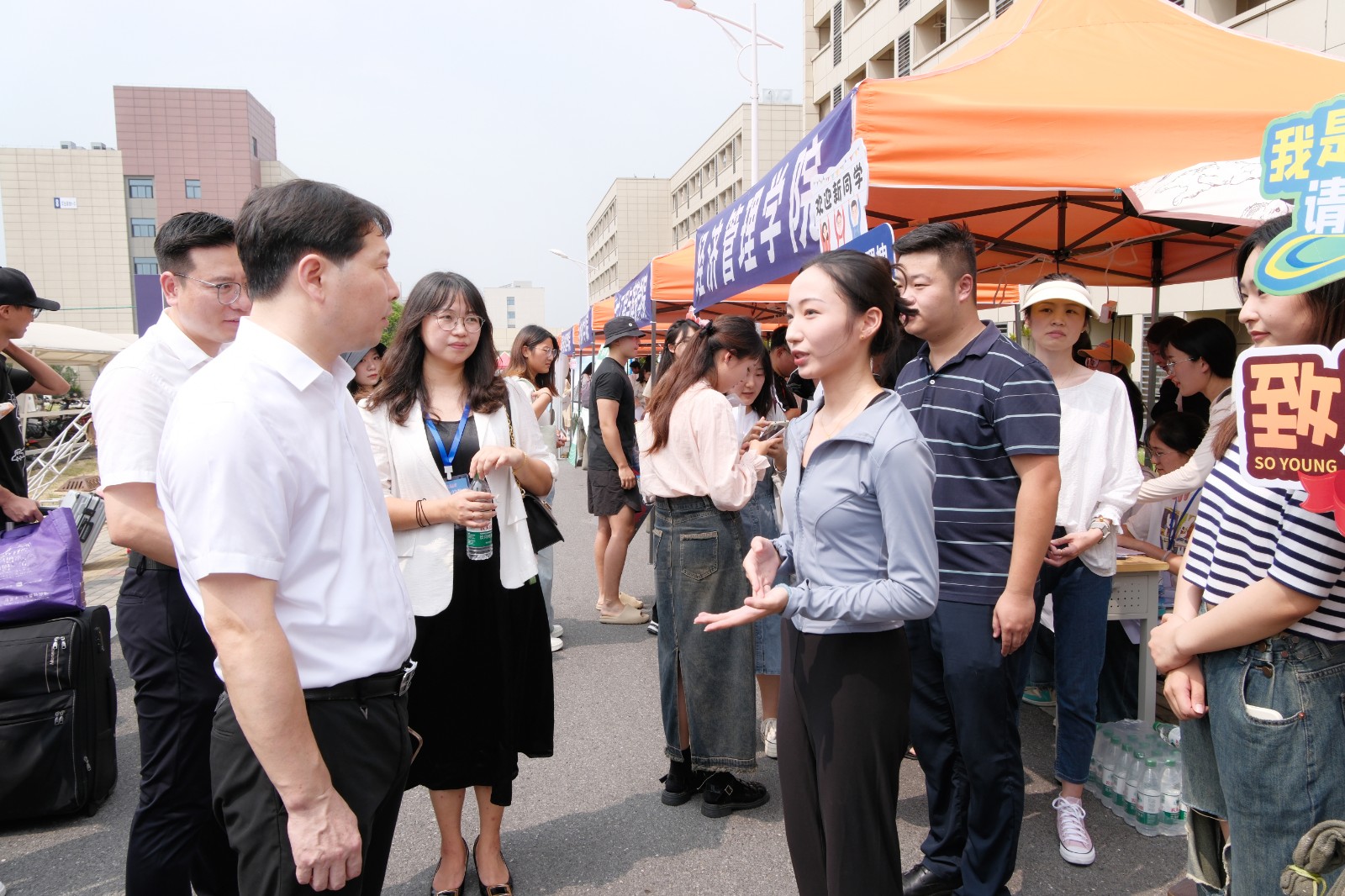 1725713019824038.jpg 1725713019824038.jpg