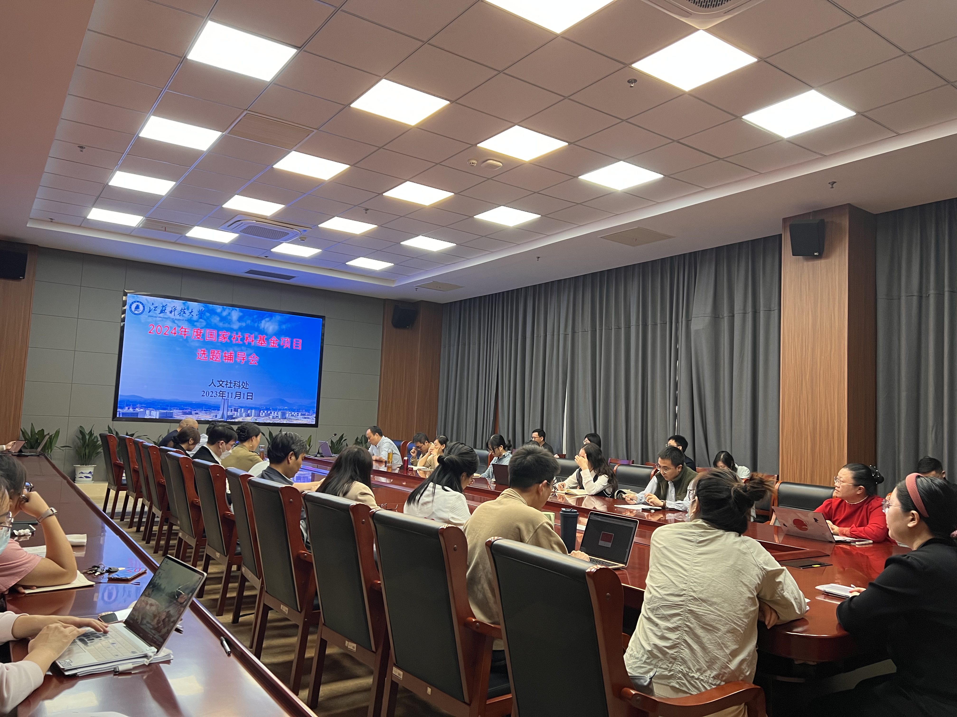 1698896015154209.jpg 1.jpg