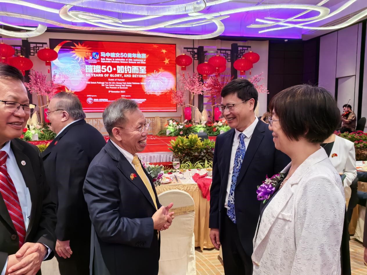 1731402878281815.jpg 9.jpg